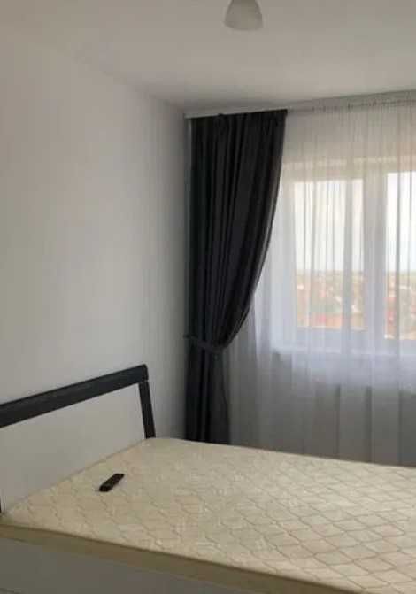 Дава се под наем Тристаен апартамент в Пловдив, Каменица 1 - 92 кв.м за 377.4 € - Снимка #2