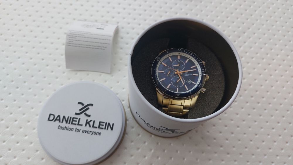 Продам часы наручные