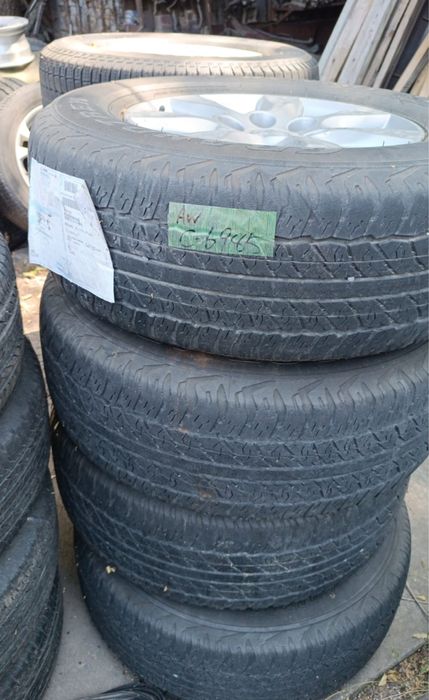 Продам комплект летней резины 265/65/17