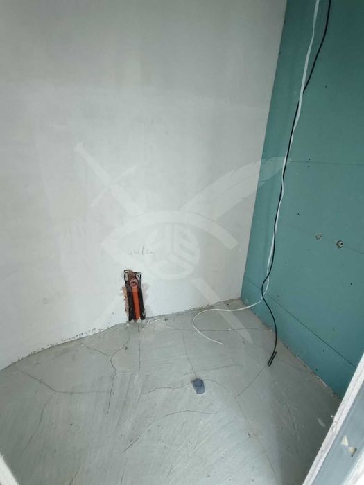 Продава се Тристаен апартамент в Варна, м-т Траката - 123 кв.м за 1505 €/кв.м - Снимка #5