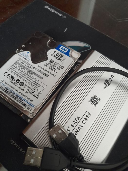 Кутия + 2.5" 1TB WD