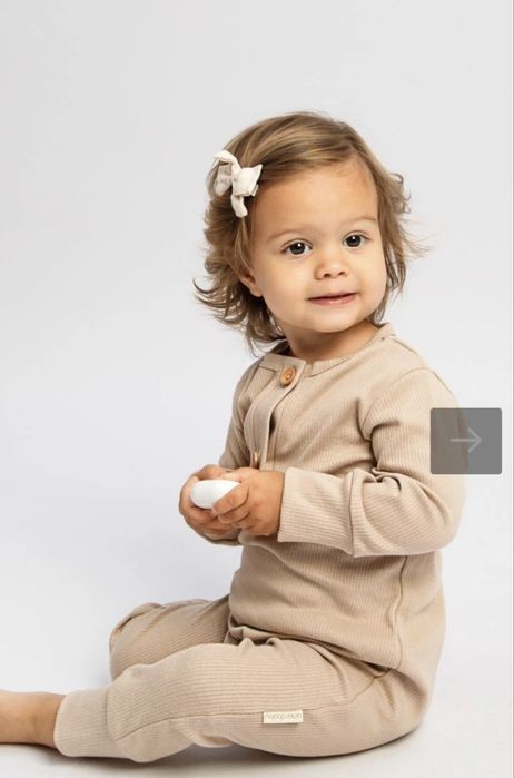 Продам комбинезон 86 размер