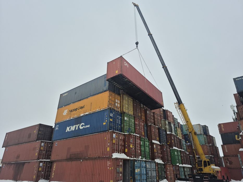 Контейнера 40-20 тонн 650000