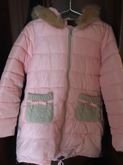 Продам женскую курточку