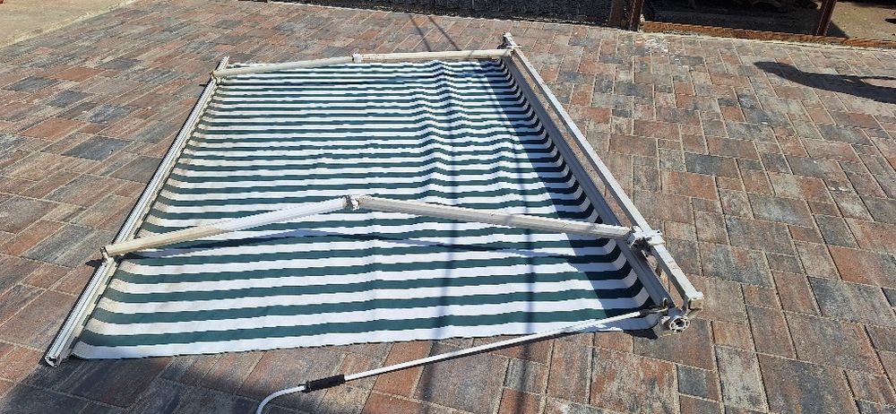 De vânzare  Copertina solară