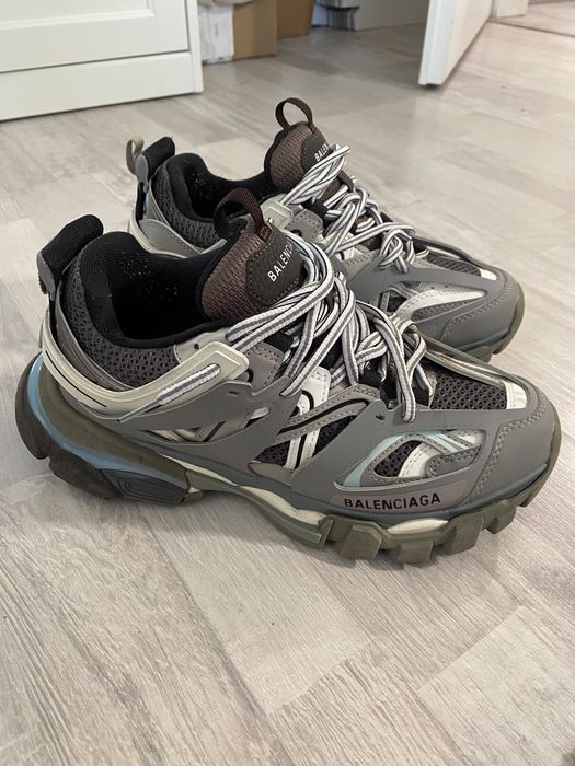 Balenciaga Track
