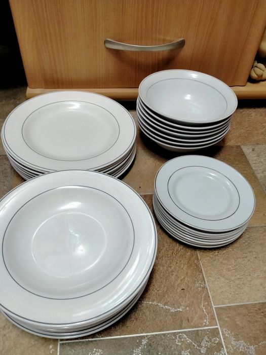 Продам столовые приборы