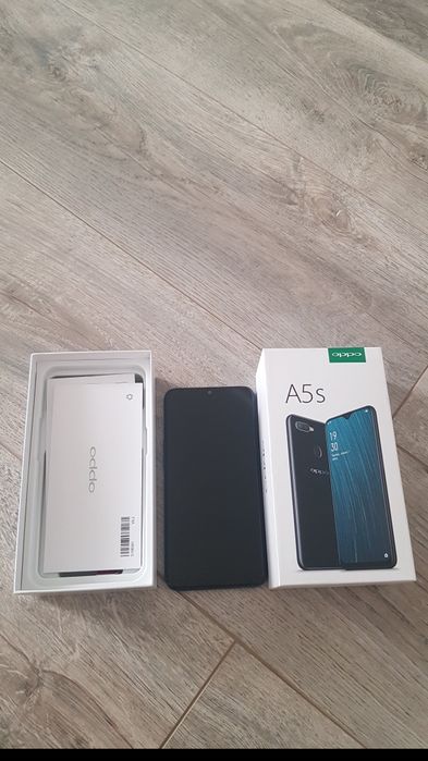 Продам сотовый телефон