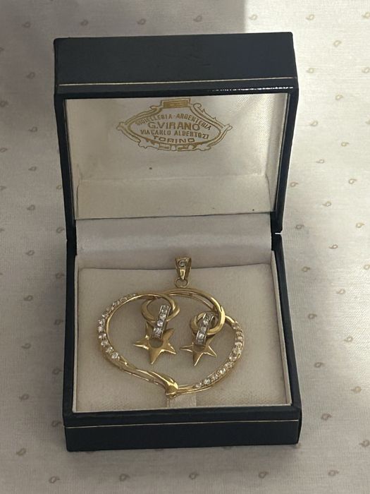 Pandativ aur 18k