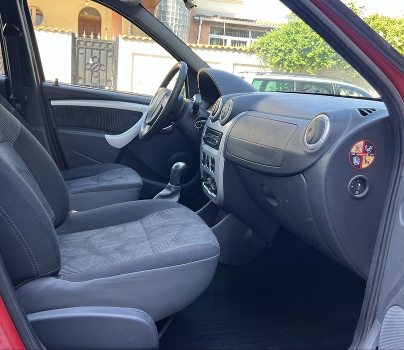 Dacia Logan 1.4 mpi intretinut 115.000km
