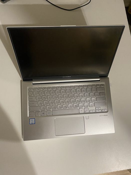 Asus Vivobook s13 X330FA Продам
