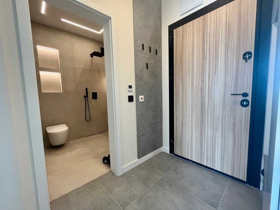 Дава се под наем Двустаен апартамент в София, Зона Б-18 - 65 кв.м за 494.7 € - Снимка #4