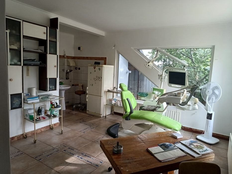 Vând/Închiriez Cabinet Stomatologic + Apartament la etaj/posibilitate spatiu comercial
