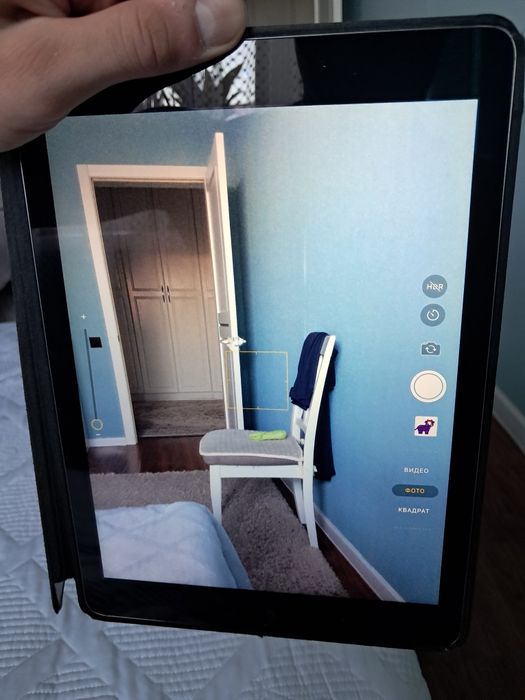 iPad Air в хорошем состоянии