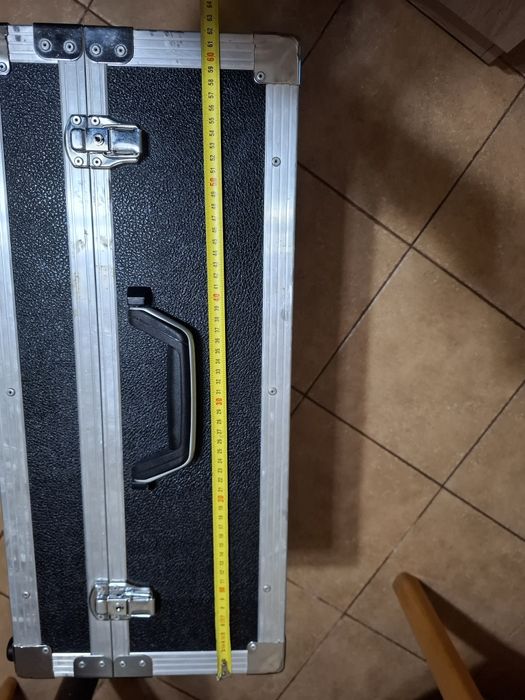 Case/rack/valiza/cutie/geanta transport