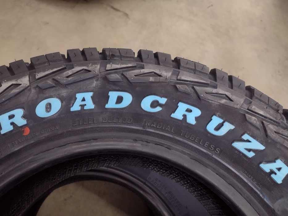 4бр.гуми всесезонни Roadcruza  205 70 15 RA1100 dot4824 цената е за бр