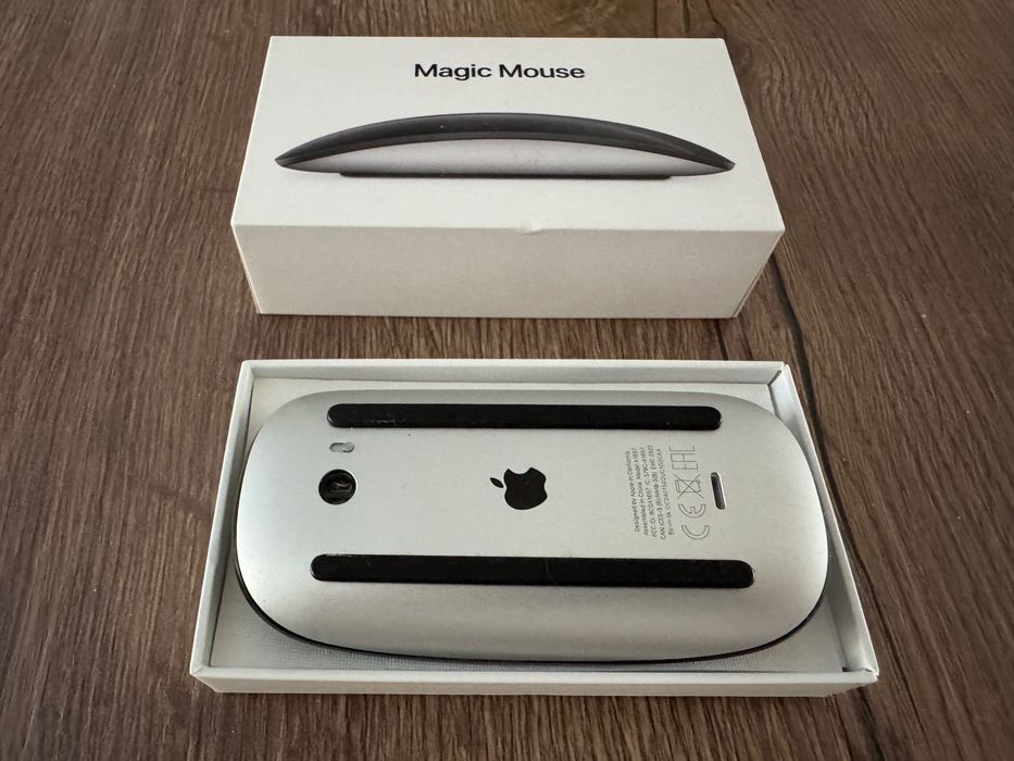 Apple Magic Mouse Black, incarcare Lightning, original