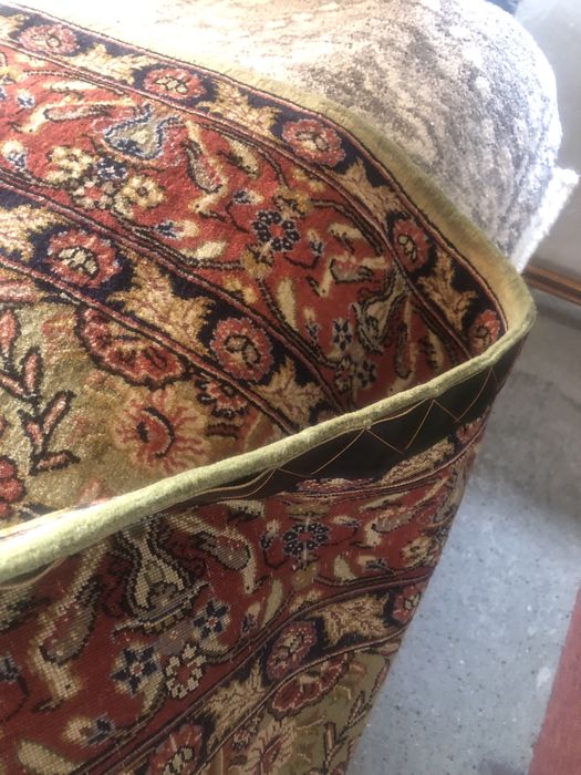 Vând covor NAIN din lâna cu mătase  lucrat manual made in Iran