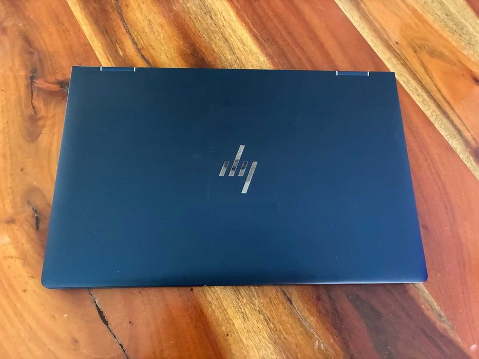 HP Elite Dragonfly G1 – 13.3" Touch – i5 – 16 GB RAM – дефектен