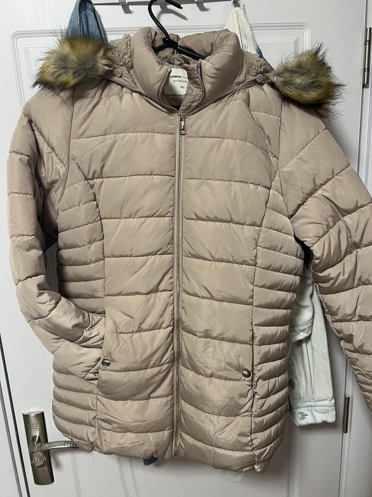 Дамско зимно яке 40 размер