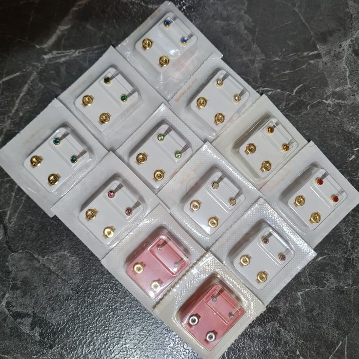 Прокол ушей в Усть- Каменогорске.