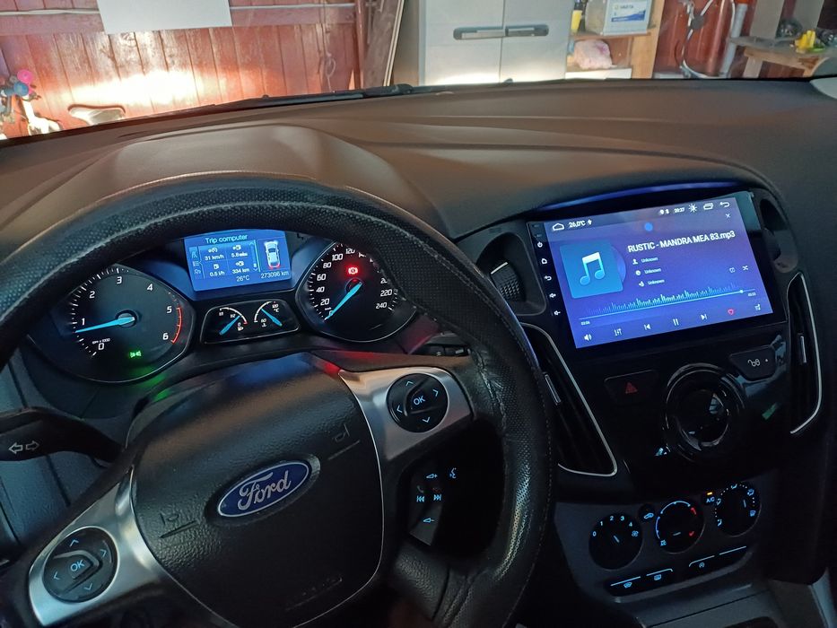 FORD Focus 2012 — imagine 4