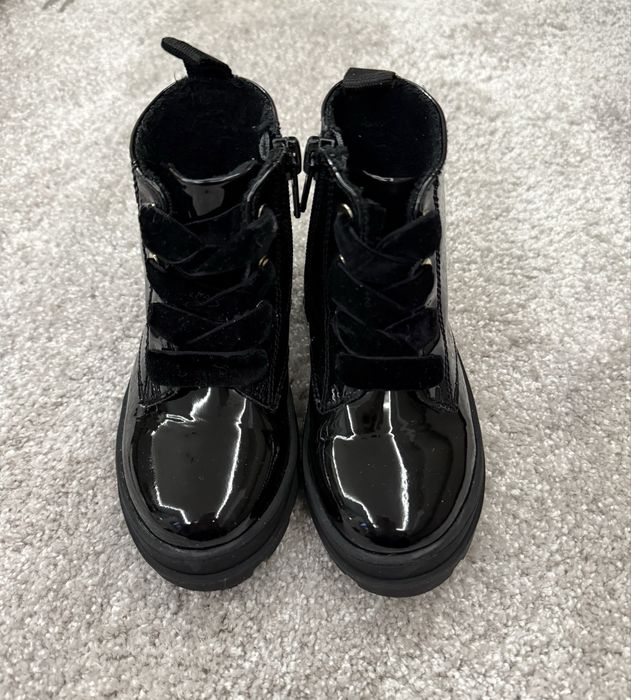 Обувки за момиче 24 номер Guess и H&M