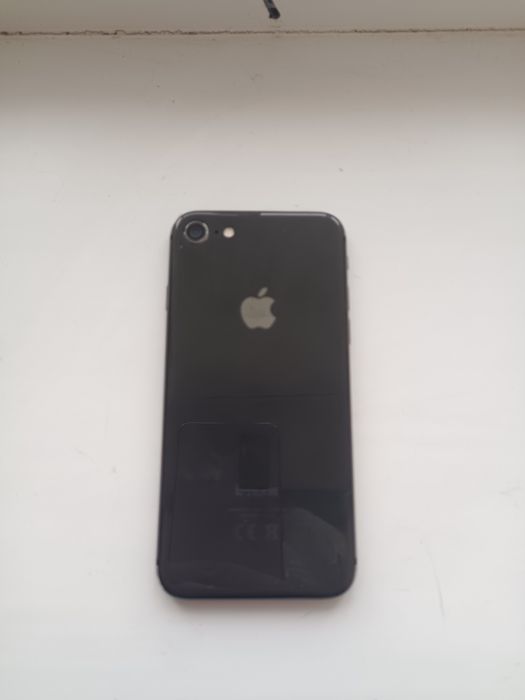 Продам Айфон Se 2020. Память 128GB