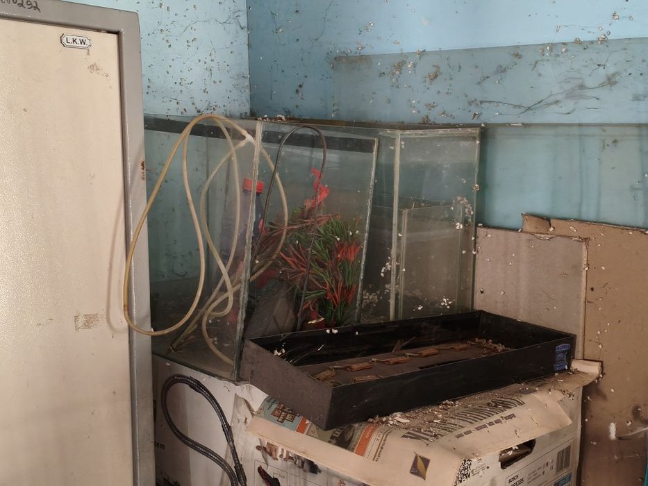 Продам аквариум для рыбок