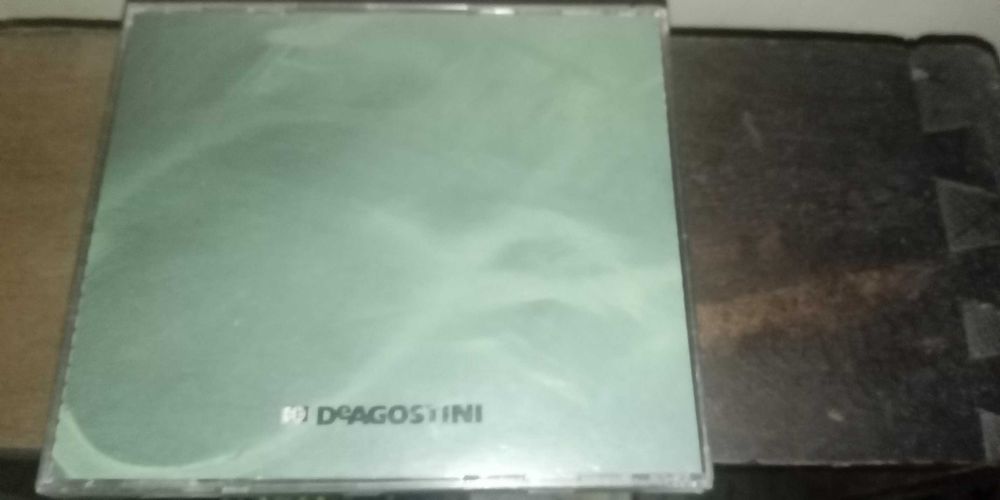 Продавам 4-ри оригинални диска с класическа музика по 3лв. за диск