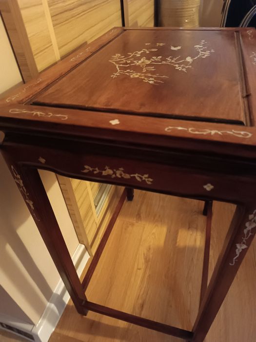 Готина помощна маса