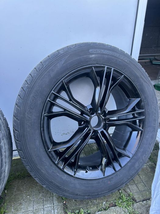 Гуми с  джанти 255 50 19