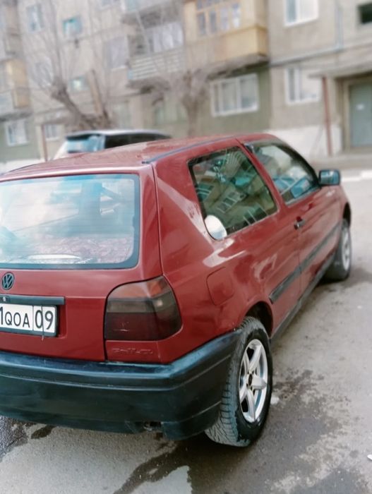 Автомобиль гольф 3