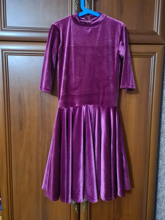 Рейтинговое  танцевальное платье для девочки