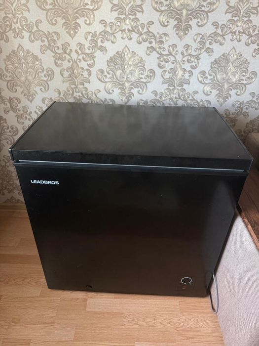 Морозильник leadbros в хорошем состояний