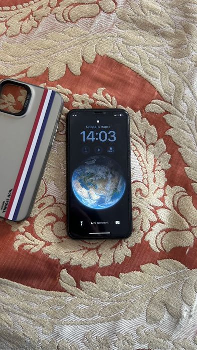 Айфон 11 про продам 64 гб