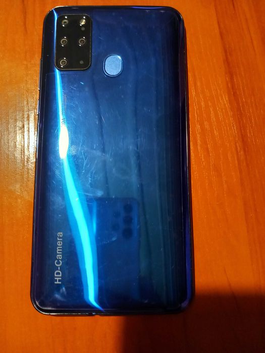 Мобилен телефон.