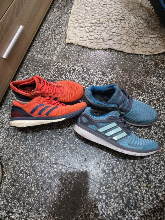 Маратонки найк...