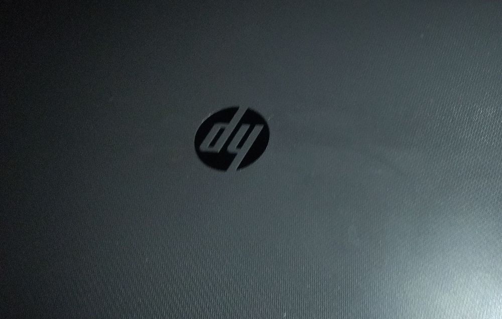 Продавам HP laptop