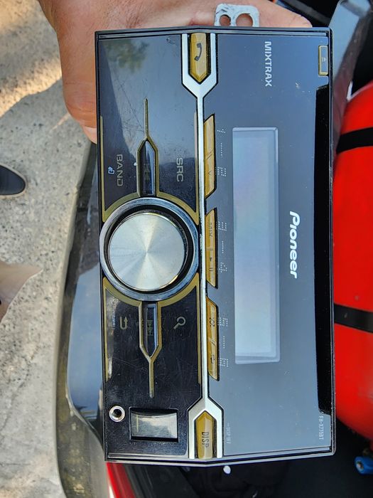 Продам Pioneer 775 bt