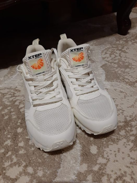 Кроссовки Xtep 39