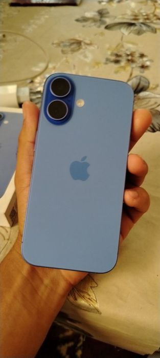Iphone 16 с гарантией