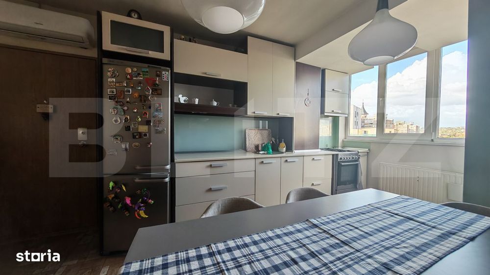 Apartament 3 camere, 73 mp, zona Cantemir