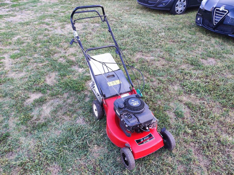Бензинова самоходна косачка с кош Efco BriggsStratton Quantum50 190cc 5кс 4t 47см 30кг
