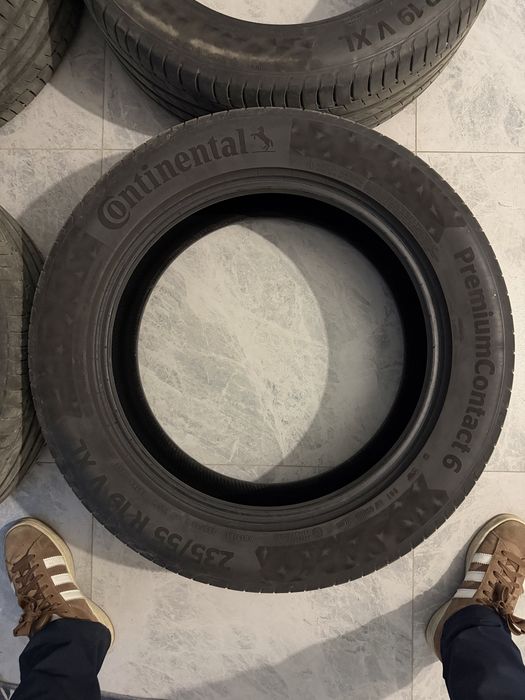 Continental Premium Contact 235/55 R19
