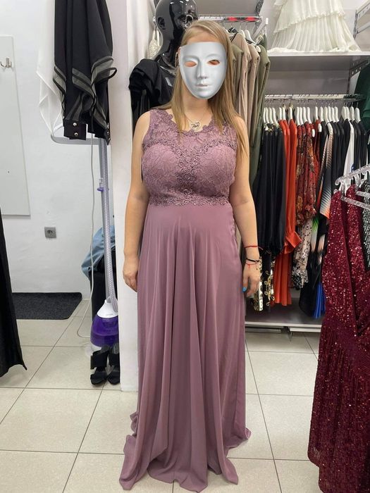 Официална рокля за бременни