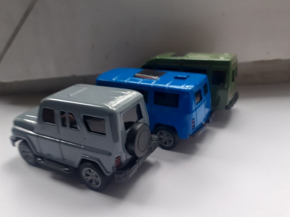 Модельки Уаз и Газель