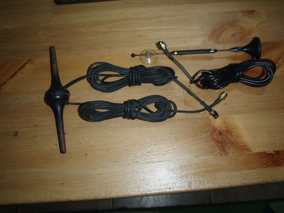 Antena externa GSM cu baza magnetica - SMA Male, cablu 3 metri