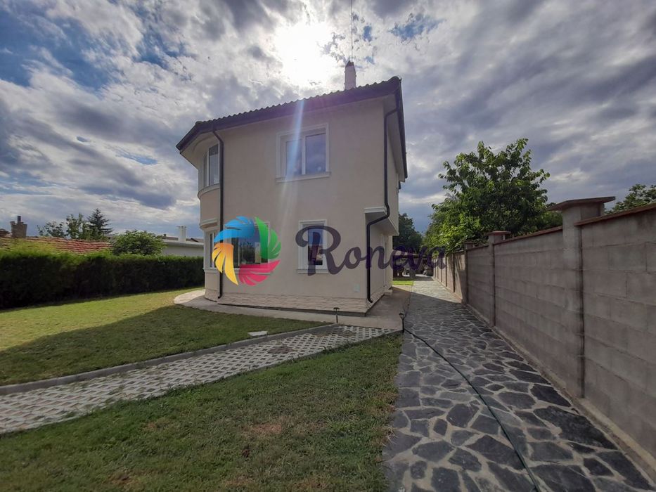 Къща в Варна, област-с.Каменар площ 138 цена 259000