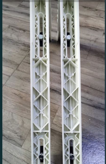 Suporti/ Console RABATABILE pentru Aer Conditionat, Poliamida/PVC